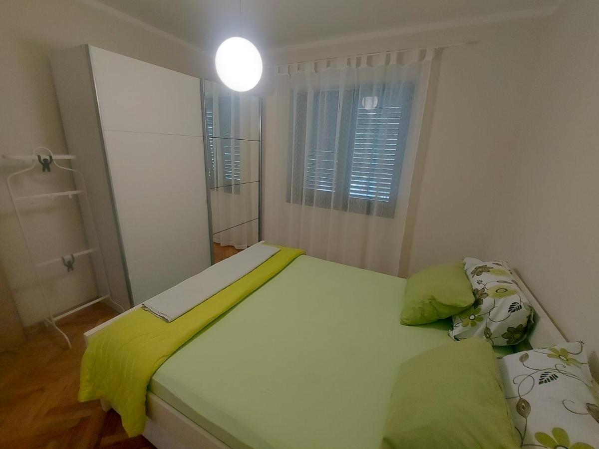 Apartments Iva ติวัต ภายนอก รูปภาพ