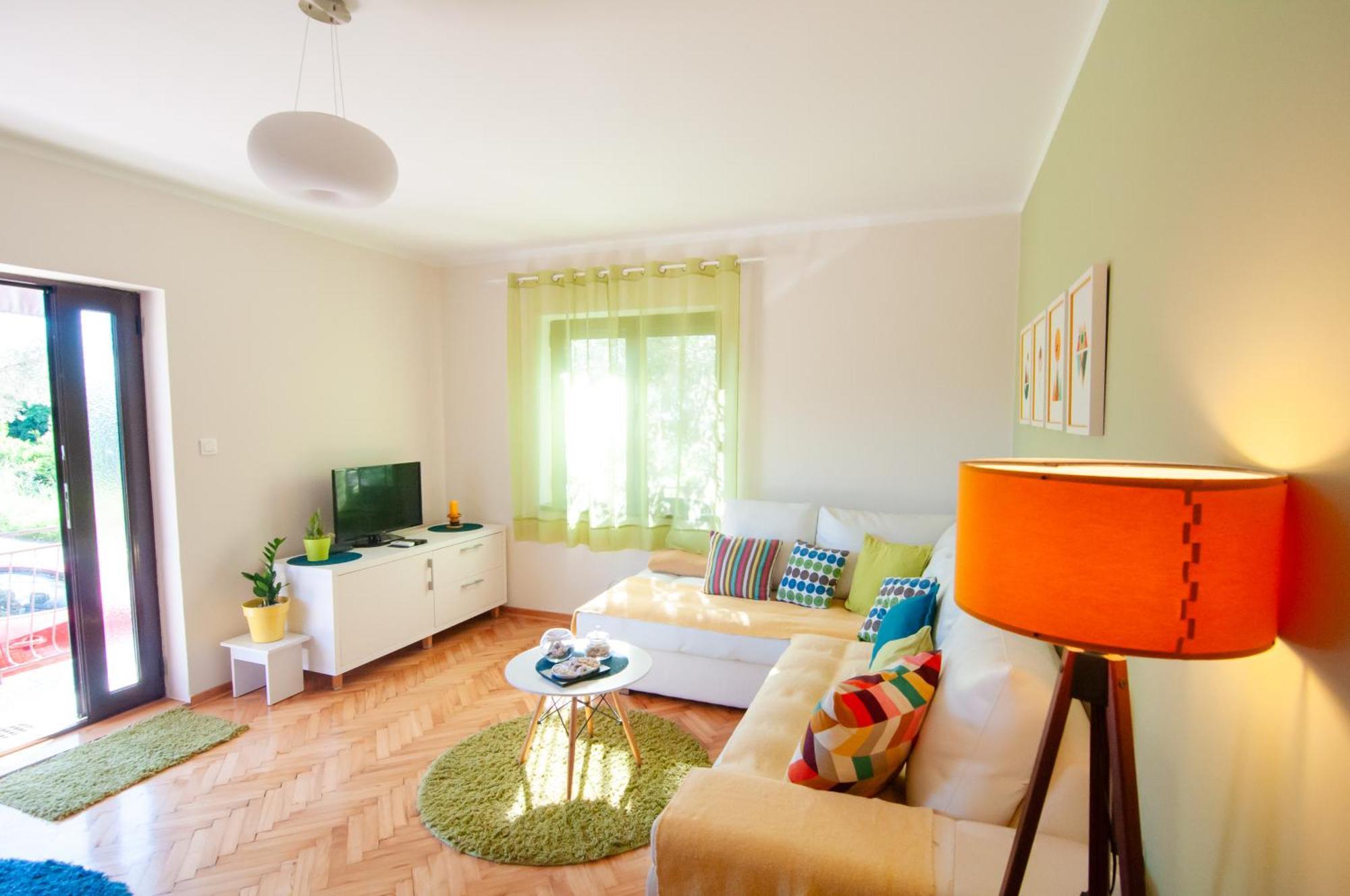 Apartments Iva ติวัต ภายนอก รูปภาพ
