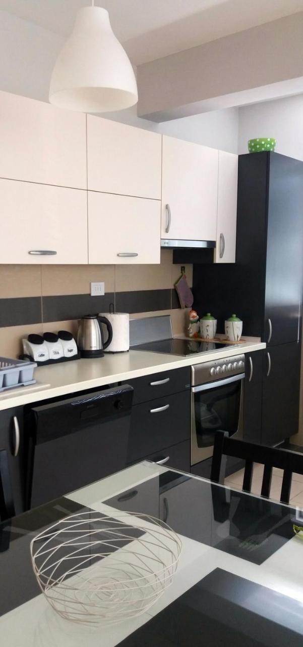 Apartments Iva ติวัต ภายนอก รูปภาพ